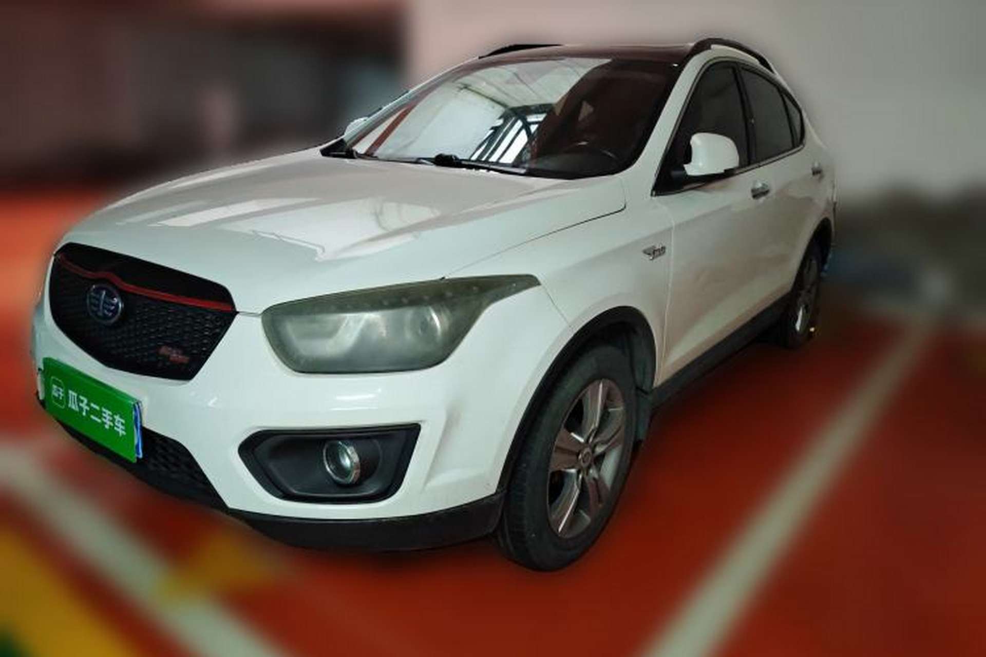 Used Bestune X80 2015 1.8T Automatic Sport Model Front Left 45 Deg