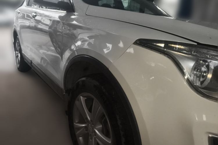 Used Bestune X80 2015 2.0L automatic luxury version Front Right 45 Deg