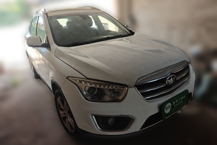 Used Bestune X80 2015 2.0L Automatic Comfort Anniversary Edition Front Right 45 Deg
