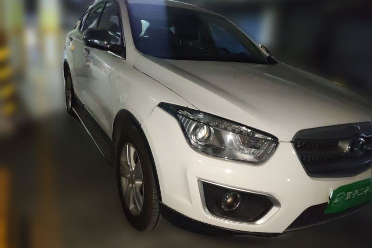 Used Bestune X80 2015 2.0L Automatic Comfort Anniversary Edition Front Right 45 Deg