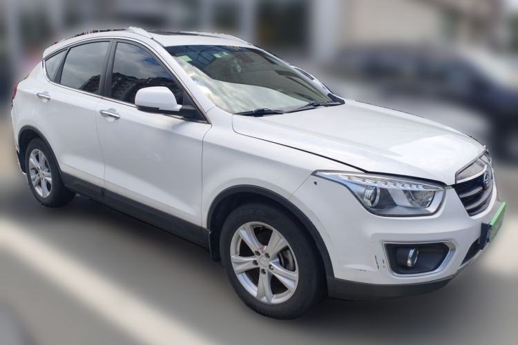 Used Bestune X80 2015 2.0L automatic luxury version Front Right 45 Deg