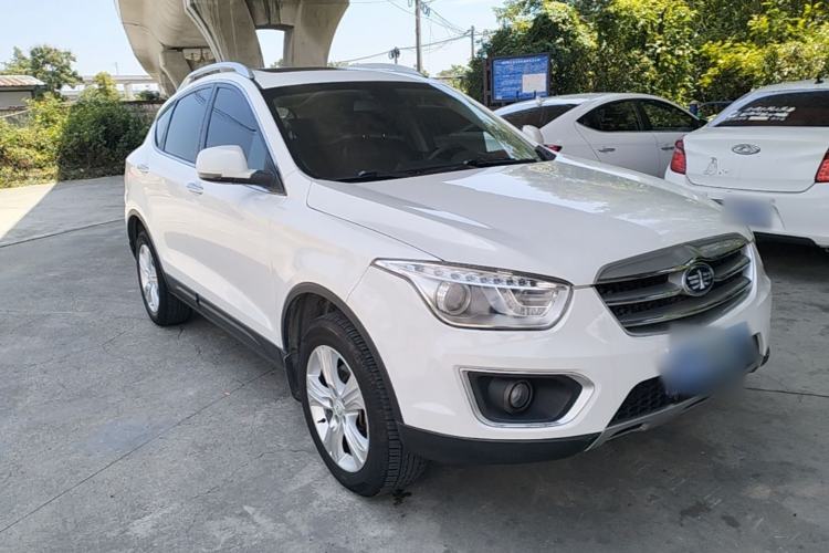 Used Bestune X80 2015 2.0L Automatic Comfort Anniversary Edition Front Right 45 Deg