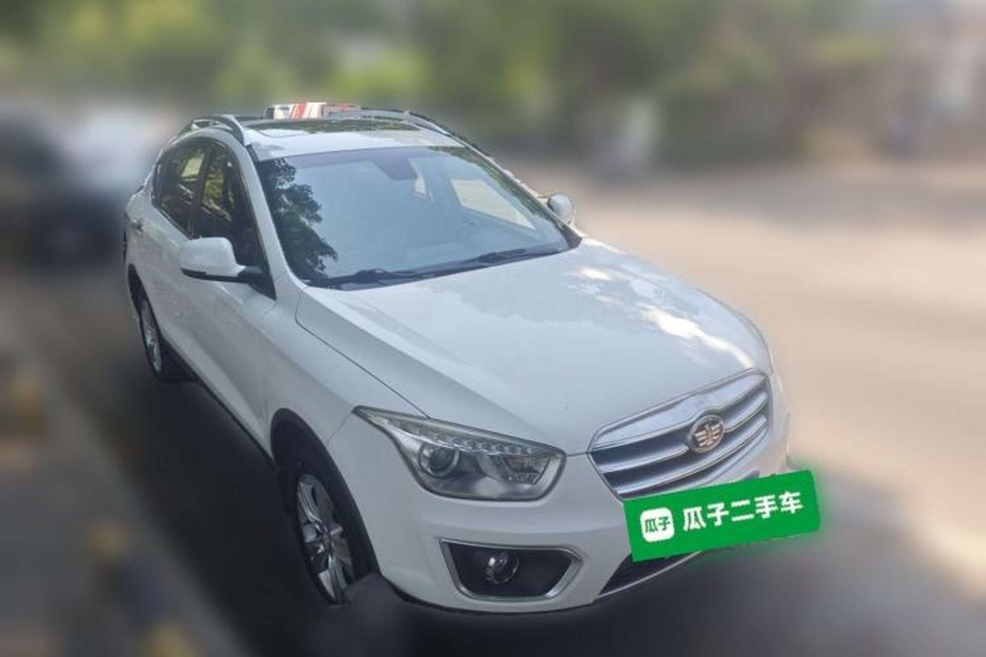 Used Bestune X80 2015 2.0L Automatic Comfort Anniversary Edition Front Right 45 Deg