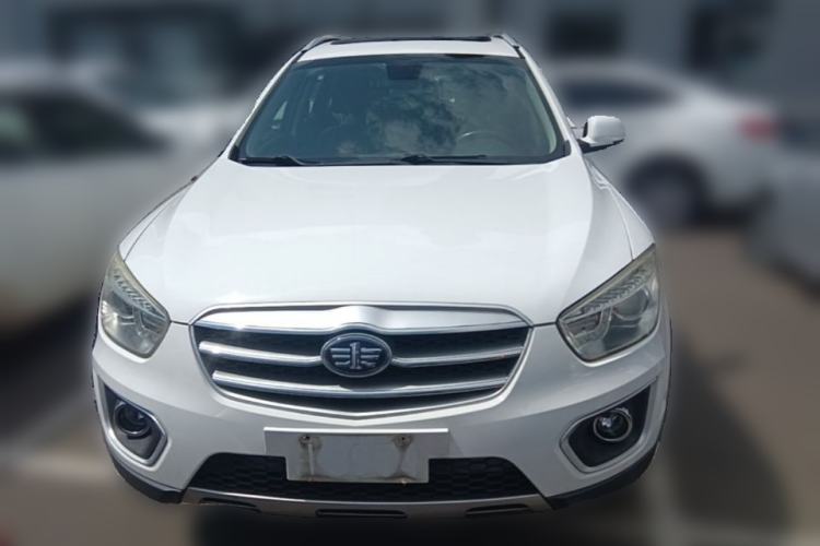 Used Bestune X80 2015 2.0L automatic luxury version Front