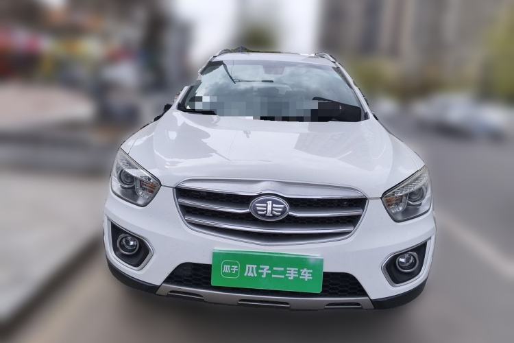 Used Bestune X80 2015 2.0L automatic luxury version Front