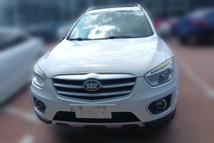 Used Bestune X80 2015 2.0L automatic comfort version Front