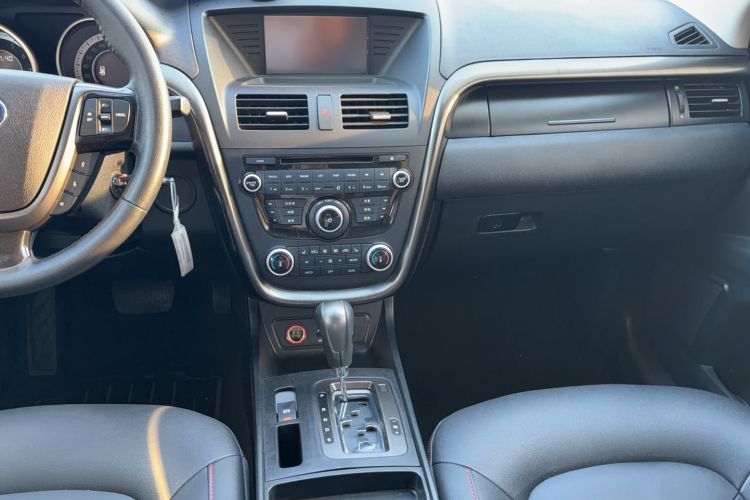 Used Bestune X80 2015 1.8T Automatic Luxury Model Gear Lever