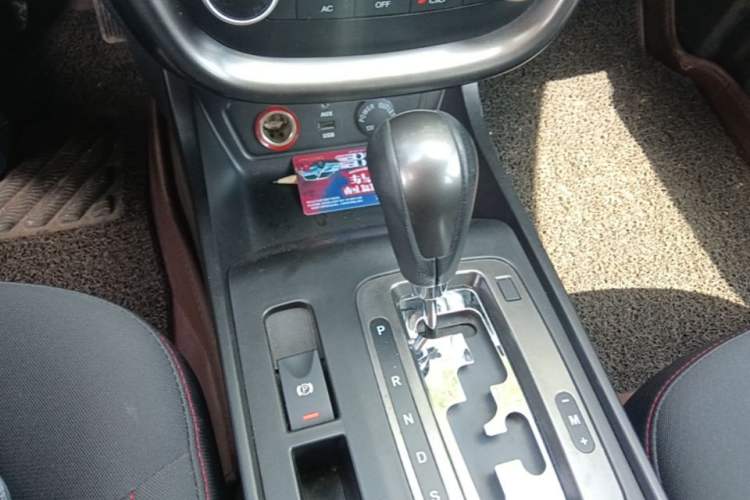 Used Bestune X80 2015 2.0L automatic comfort version Gear Lever