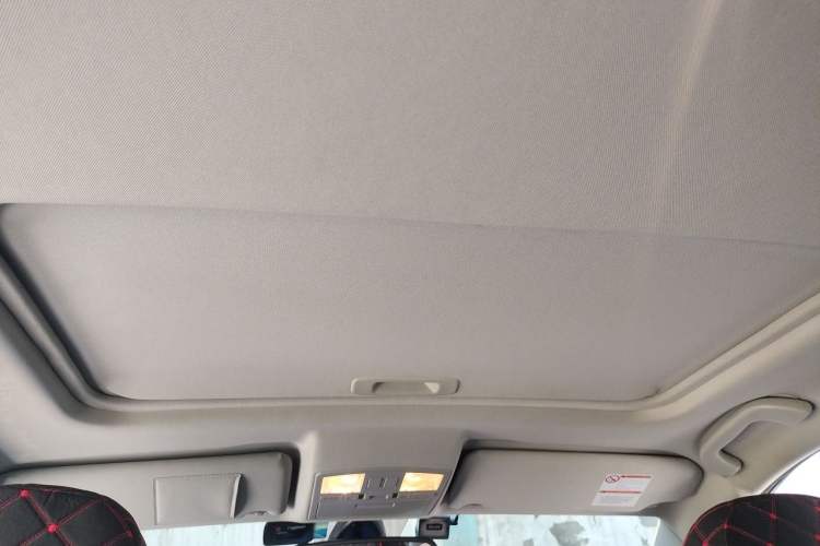 Used Bestune X80 2015 2.0L Manual Luxury Edition Headliner