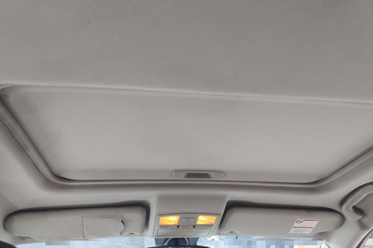 Used Bestune X80 2015 1.8T Automatic Luxury Model Headliner