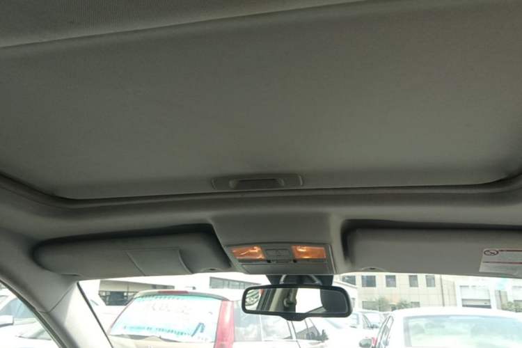 Used Bestune X80 2015 2.0L automatic luxury version Headliner