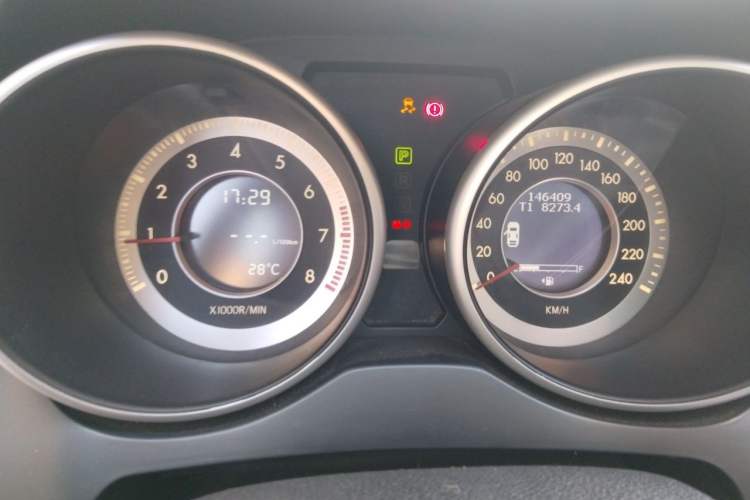 Used Bestune X80 2015 2.0L Automatic Comfort Anniversary Edition Instrument Cluster
