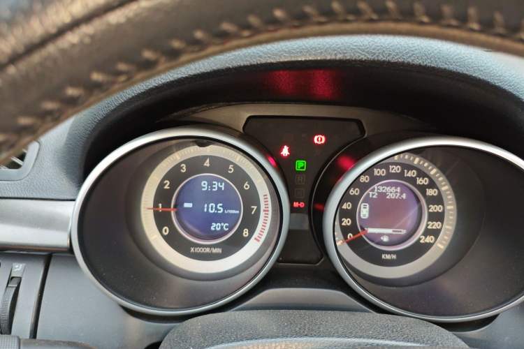 Used Bestune X80 2015 1.8T Automatic Luxury Model Instrument Cluster