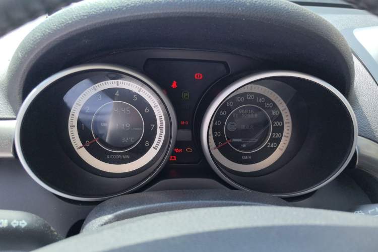 Used Bestune X80 2015 2.0L Automatic Comfort Anniversary Edition Instrument Cluster