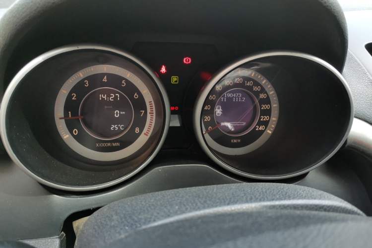 Used Bestune X80 2015 1.8T Automatic Luxury Model Instrument Cluster