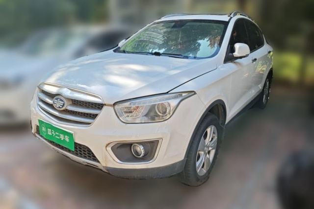 Used Bestune X80 2015 2.0L automatic comfort version