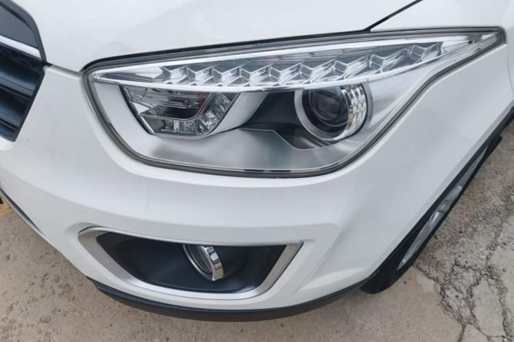 Used Bestune X80 2015 2.0L Manual Luxury Edition Left Front Headlight