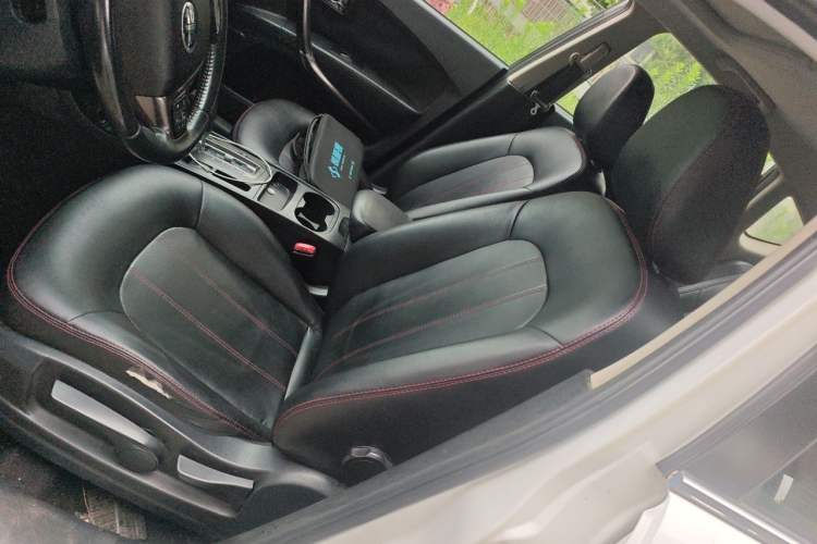Used Bestune X80 2015 2.0L Automatic Comfort Anniversary Edition Left Front Seat