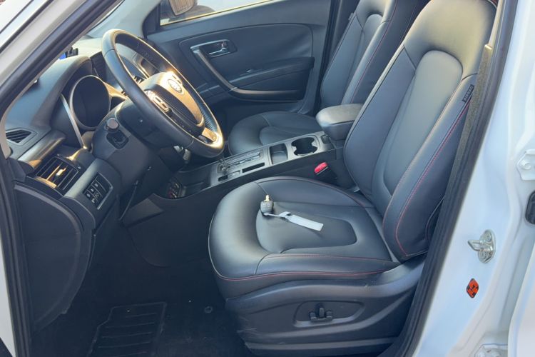 Used Bestune X80 2015 1.8T Automatic Luxury Model Left Front Seat