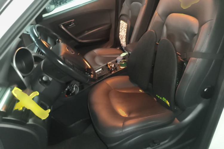 Used Bestune X80 2015 1.8T Automatic Luxury Model Left Front Seat