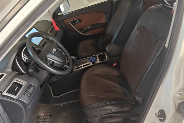 Used Bestune X80 2015 2.0L Automatic Comfort Anniversary Edition Left Front Seat