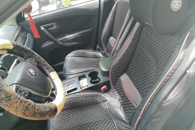 Used Bestune X80 2015 2.0L Automatic Comfort Anniversary Edition Left Front Seat