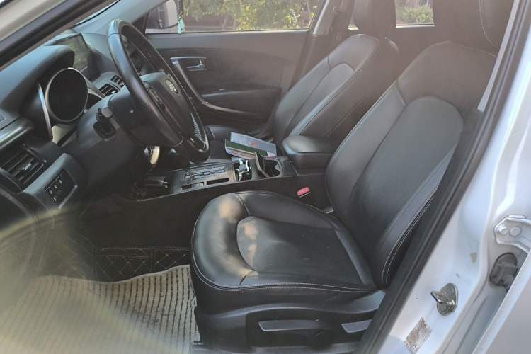 Used Bestune X80 2015 2.0L Automatic Comfort Anniversary Edition Left Front Seat