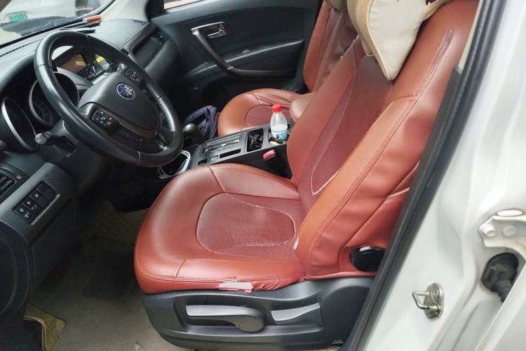 Used Bestune X80 2015 2.0L automatic comfort version Left Front Seat