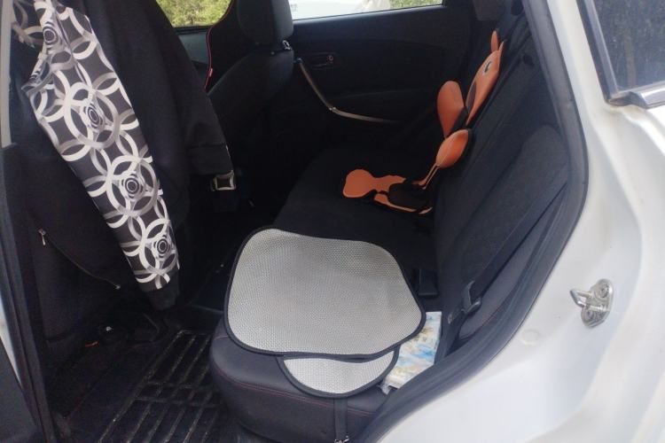 Used Bestune X80 2015 2.0L Automatic Comfort Anniversary Edition Left Rear Seat