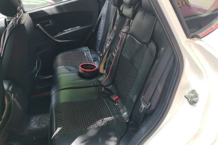 Used Bestune X80 2015 2.0L Automatic Comfort Anniversary Edition Left Rear Seat