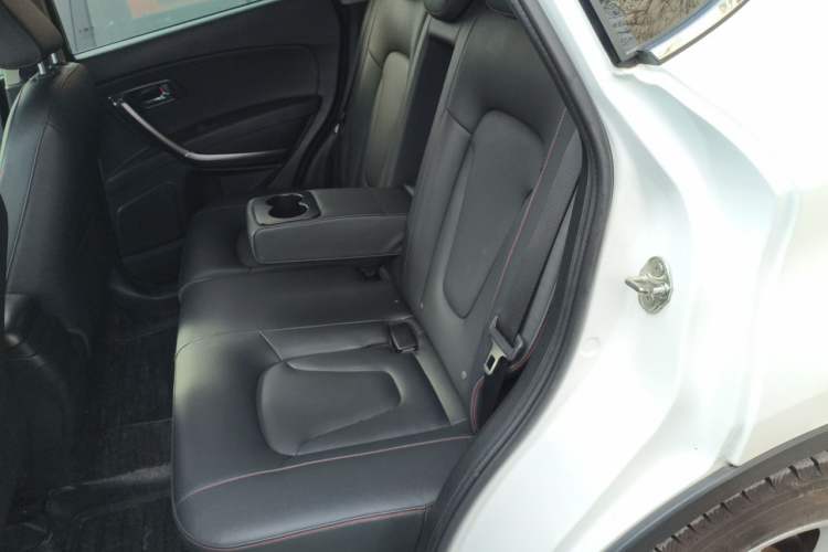 Used Bestune X80 2015 2.0L Manual Luxury Edition Left Rear Seat