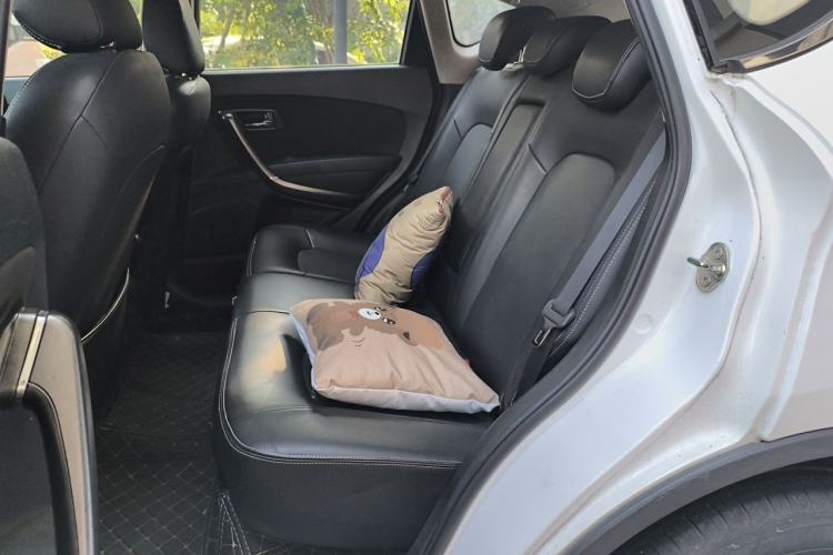 Used Bestune X80 2015 2.0L Automatic Comfort Anniversary Edition Left Rear Seat