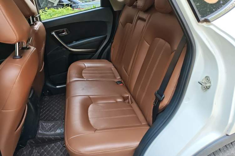 Used Bestune X80 2015 2.0L Automatic Comfort Anniversary Edition Left Rear Seat