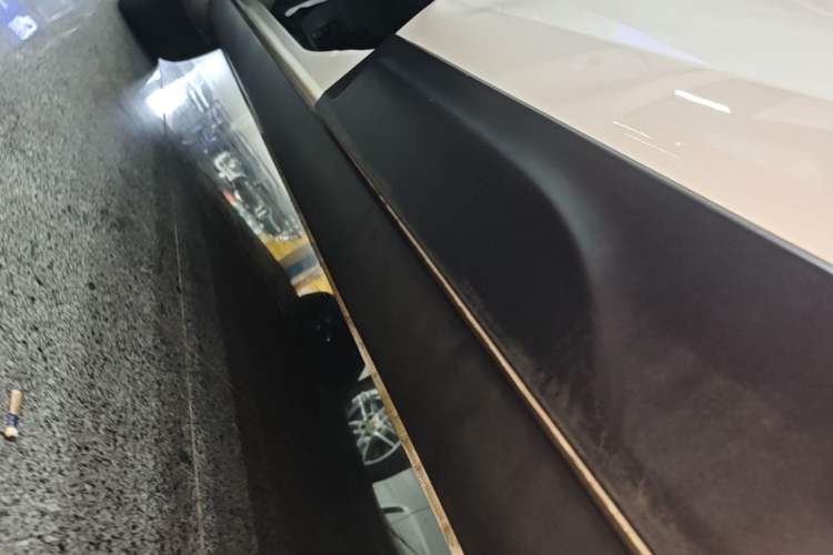 Used Bestune X80 2015 1.8T Automatic Sport Model Left Side Sill