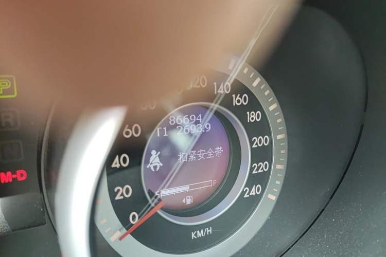 Used Bestune X80 2015 1.8T Automatic Sport Model Odometer Close Up