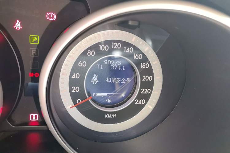 Used Bestune X80 2015 2.0L Automatic Comfort Anniversary Edition Odometer Close Up