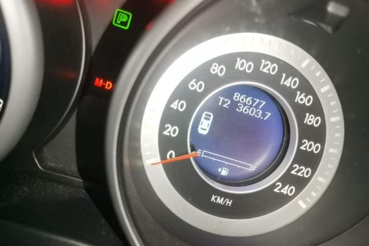 Used Bestune X80 2015 2.0L Automatic Comfort Anniversary Edition Odometer Close Up