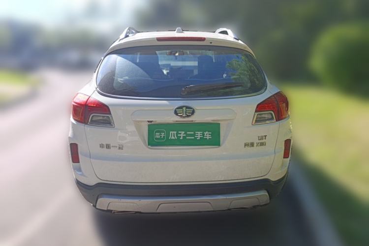 Used Bestune X80 2015 1.8T Automatic Luxury Model Rear