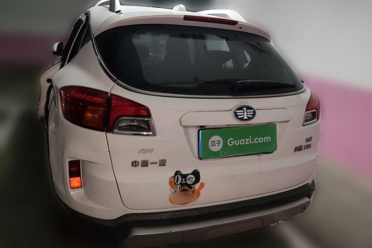 Used Bestune X80 2015 1.8T Automatic Luxury Model Rear