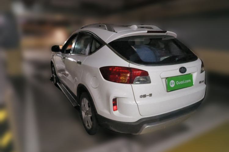 Used Bestune X80 2015 2.0L automatic luxury version Rear Left 45 Deg