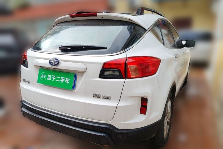 Used Bestune X80 2015 1.8T Automatic Sport Model Rear Right 45 Deg
