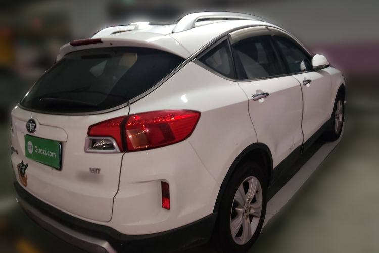 Used Bestune X80 2015 1.8T Automatic Luxury Model Rear Right 45 Deg