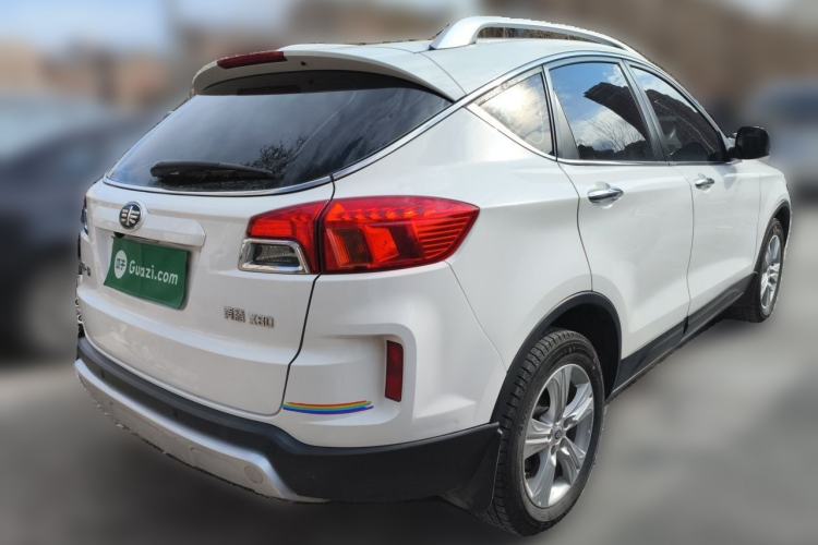 Used Bestune X80 2015 2.0L Manual Luxury Edition Rear Right 45 Deg