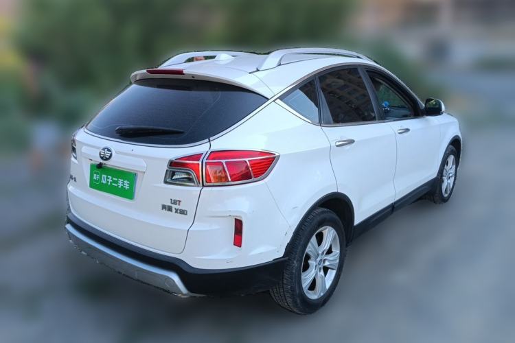 Used Bestune X80 2015 1.8T Automatic Luxury Model Rear Right 45 Deg