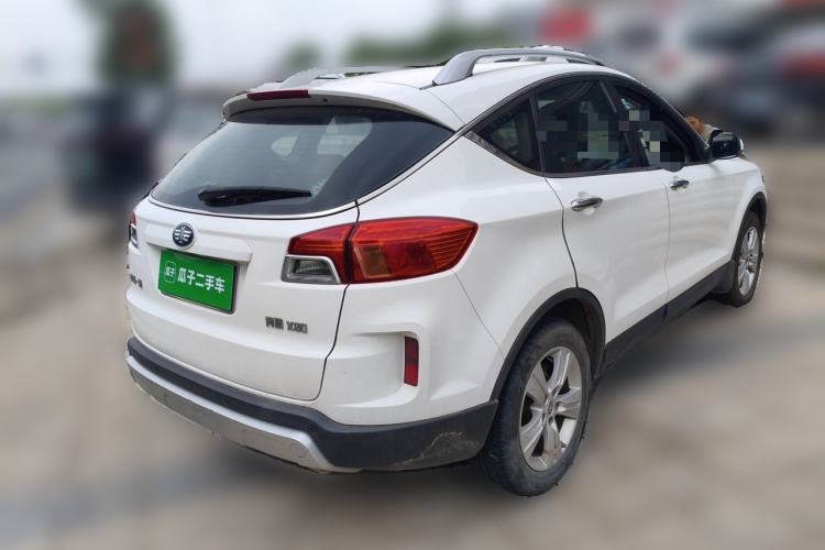 Used Bestune X80 2015 2.0L automatic comfort version Rear Right 45 Deg