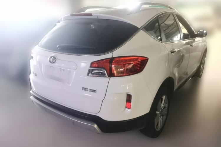 Used Bestune X80 2015 2.0L Automatic Comfort Anniversary Edition Rear Right 45 Deg