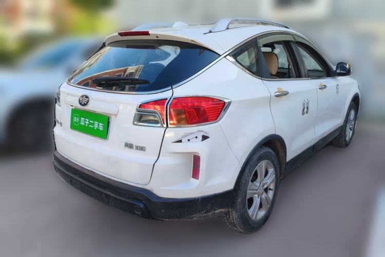 Used Bestune X80 2015 2.0L automatic luxury version Rear Right 45 Deg