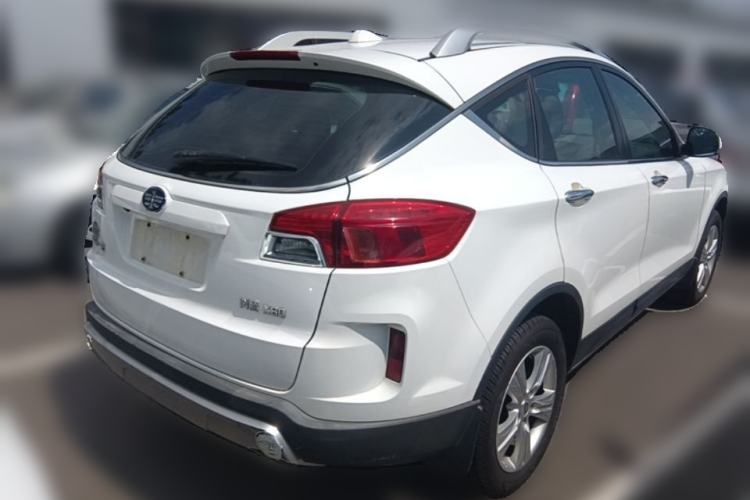 Used Bestune X80 2015 2.0L automatic luxury version Rear Right 45 Deg