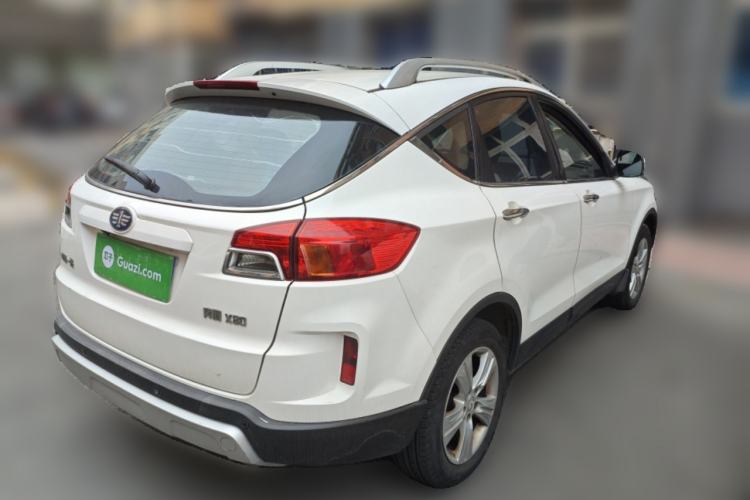 Used Bestune X80 2015 2.0L Manual Comfort 2nd Anniversary Edition Rear Right 45 Deg