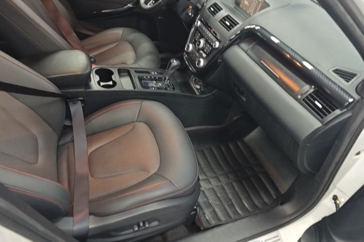 Used Bestune X80 2015 1.8T Automatic Sport Model Right Front Seat